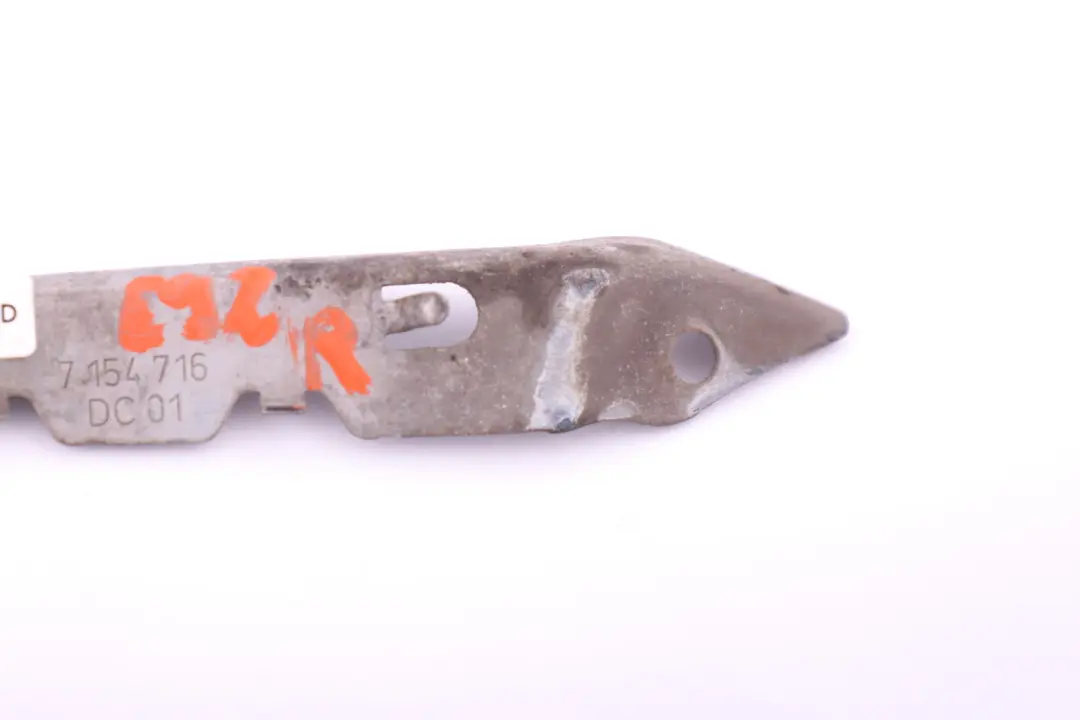 Uchwyt Mocowania Zderzaka Prawy Przód do BMW E92 E93 o numerze 7154716 BMW E92 E93 Uchwyt Mocowania Zderzaka Prawy Przód - SKU 7154716 - Numer Części 7154716