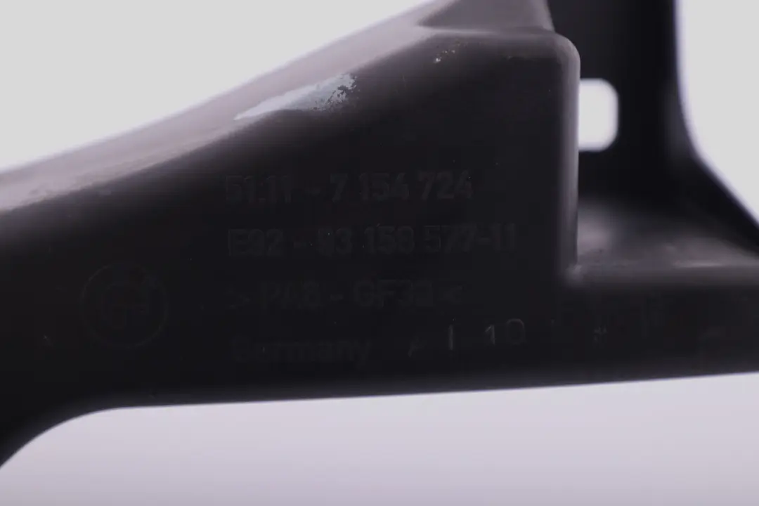 Ślizg Mocowanie Lampy Reflektora Prawy Przód do BMW E92 E93 o numerze 7154724 BMW E92 E93 Ślizg Mocowanie Lampy Reflektora Prawy Przód - SKU 7154724 - Numer Części 7154724