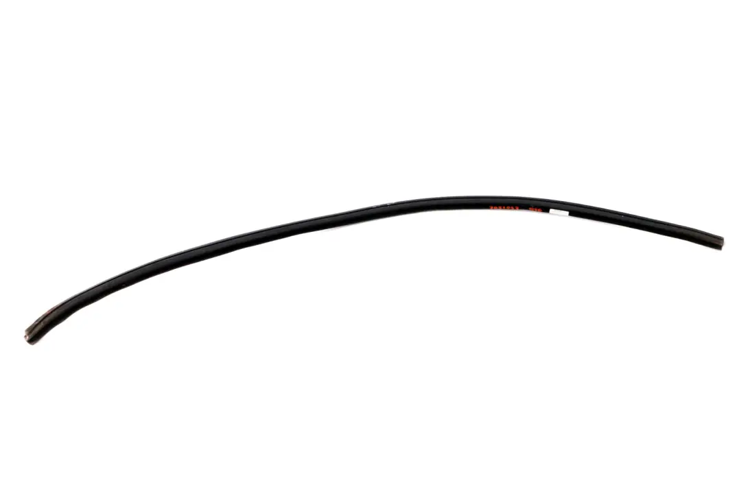 R56Abdeckung Parabrezza Anteriore Superiore 7051057 per Mini R50 R52 R55 con numero di parte 7155304 Mini R50 R52 R55 R56Abdeckung Parabrezza Anteriore Superiore 7051057 - SKU 7155304 - Numero di parte 7155304