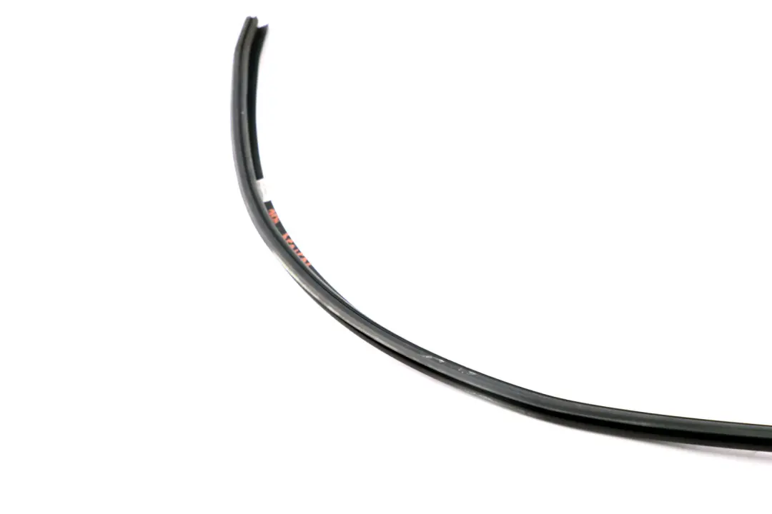 Windshield Upper Top Trim Seal 7051057 to Mini R50 R52 R55 R56 with Part number 7155304 Mini R50 R52 R55 R56 Windshield Upper Top Trim Seal 7051057 - SKU 7155304 - Part number 7155304