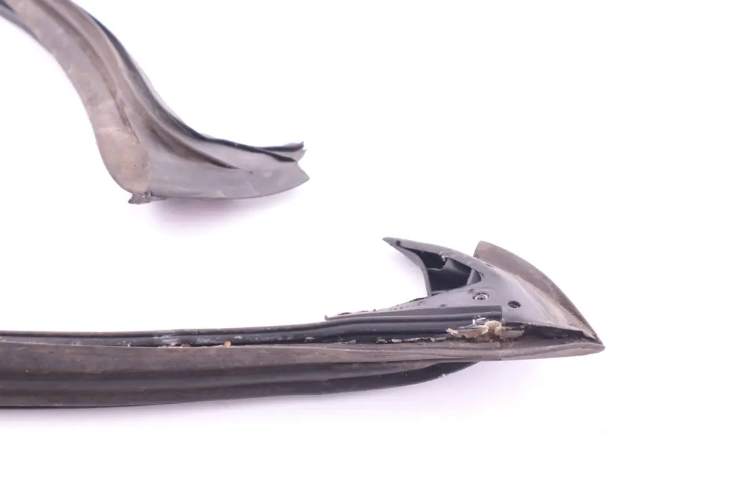 E93N LCI Junta De Sellado Techo Abatible para BMW E93 con número de pieza 7155749 BMW E93 E93N LCI Junta De Sellado Techo Abatible - SKU 7155749 - Número de pieza 7155749