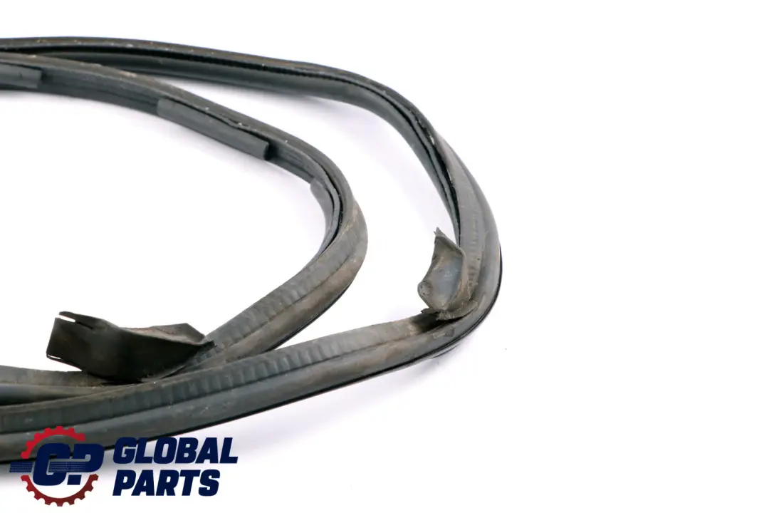 Boot Trunk Lid Tailgate Sealing Gasket Seal to Mini Cabrio R52 with Part number 7156337 Mini Cabrio R52 Boot Trunk Lid Tailgate Sealing Gasket Seal - SKU 7156337 - Part number 7156337