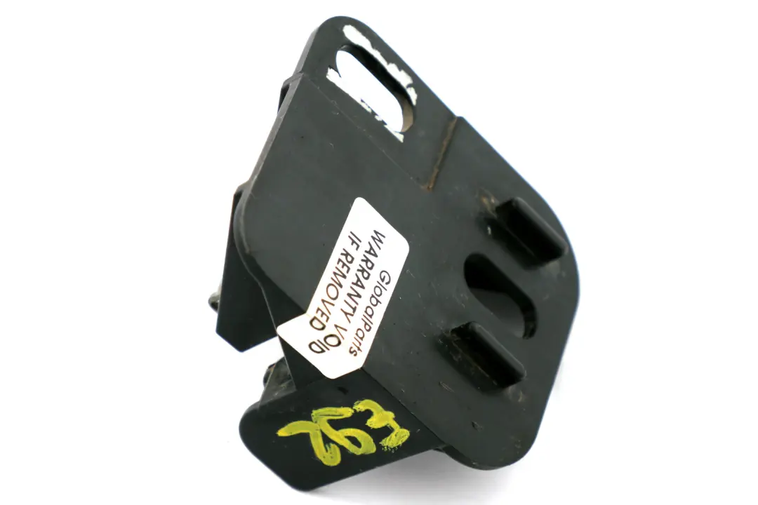 Uchwyt Wspornik Lampy Lewy do BMW E90 E92 E93 o numerze 7156553 BMW E90 E92 E93 Uchwyt Wspornik Lampy Lewy - SKU 7156553 - Numer Części 7156553