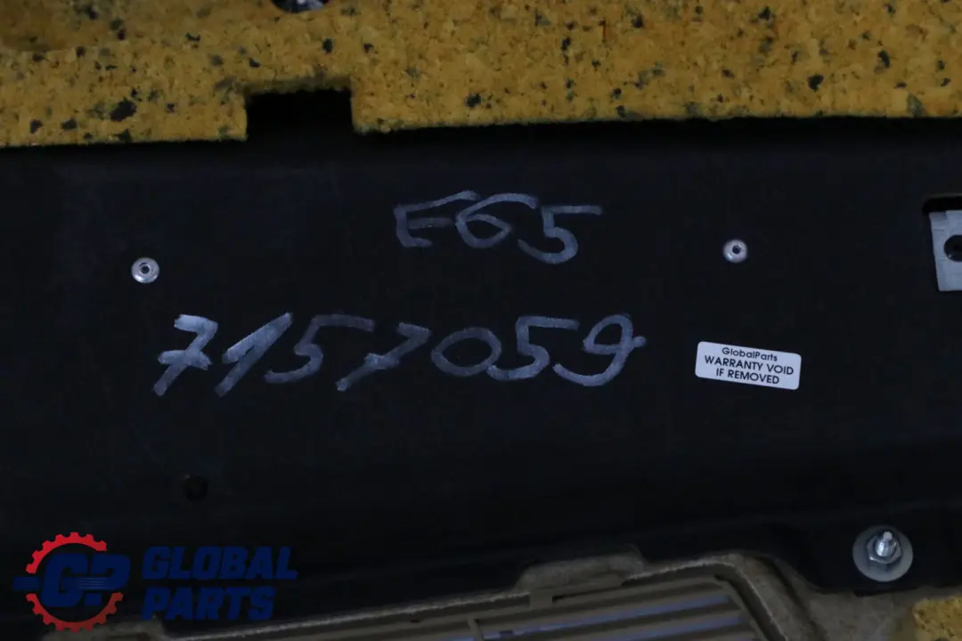 Ablegeboden Hutablage Verkleidung Sonnenschutzrollo Beige für BMW 7 E65 E66 mit Teilenummer 7157059 BMW 7 E65 E66 Ablegeboden Hutablage Verkleidung Sonnenschutzrollo Beige - SKU 7157059 - Teilenummer 7157059