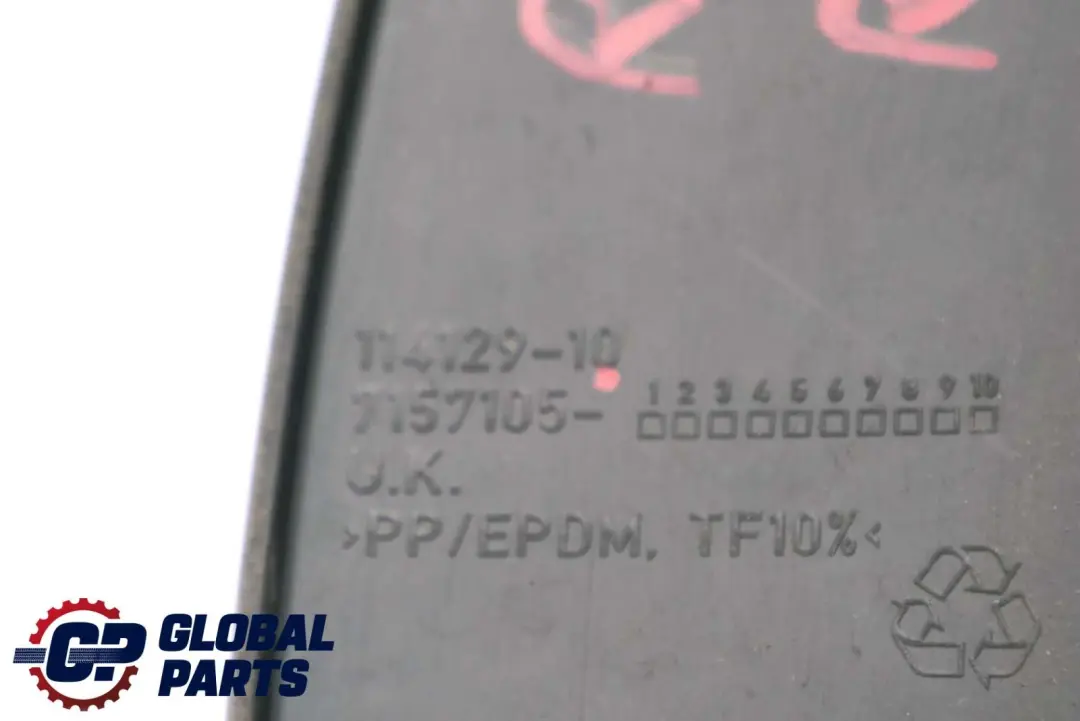 Osłona Listwa Nadkola Błotnika Lewy Tył do MINI R56 R57 R58 o numerze 7157105 MINI R56 R57 R58 Osłona Listwa Nadkola Błotnika Lewy Tył - SKU 7157105 - Numer Części 7157105