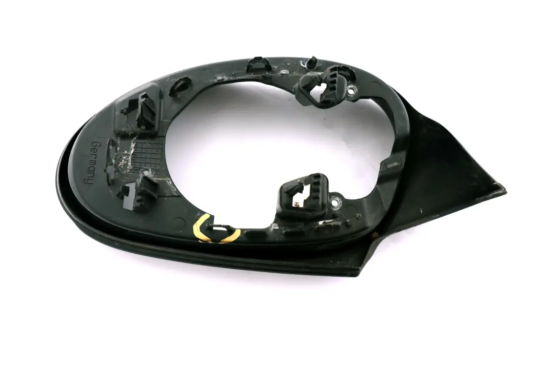 Anello Supporto Alloggiamento Specchietto Retrovisore Destro per BMW E81 E82 E87 E88 con numero di parte 7157236 BMW E81 E82 E87 E88 Anello Supporto Alloggiamento Specchietto Retrovisore Destro - SKU 7157236-1 - Numero di parte 7157236