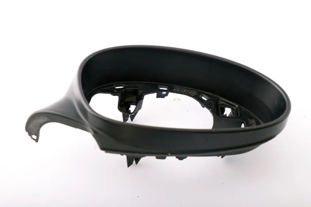 BMW E81 E82 E87 Anillo de Soporte Carcasa del Retrovisor Derecho - SKU 7157236 - Número de pieza 7157236