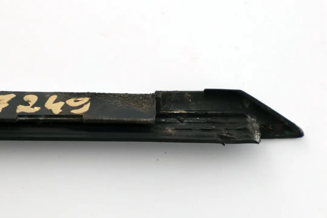 BMW 3 Reihe E92 E93 Schachtabdeckung aussen hinten links CHROM 5133 - SKU 7157249 - Teilenummer 7157249