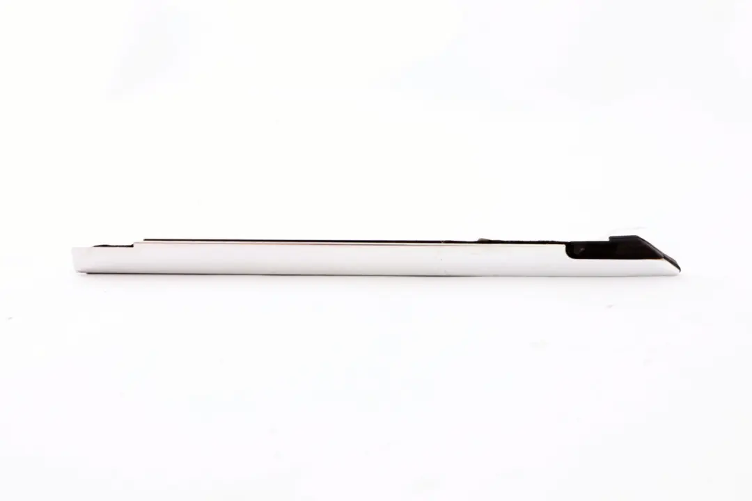 BMW 3 Series E92 E93 LCi Outer Weatherstrip Right Chrome - SKU 7157250 - Part number 7157250