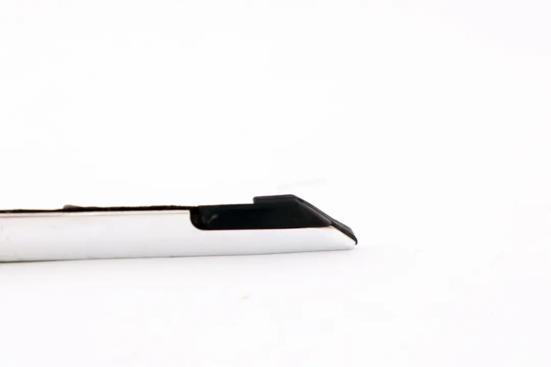 BMW 3 Series E92 E93 LCi Outer Weatherstrip Right Chrome - SKU 7157250 - Part number 7157250