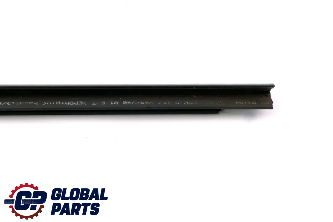 Plaque D'egout Exterieur Avant A Gauche 5133 pour BMW E92 E93 à propos du numéro de pièce 7157251 BMW E92 E93 Plaque D'egout Exterieur Avant A Gauche 5133 - SKU 7157251 - Numéro de pièce 7157251