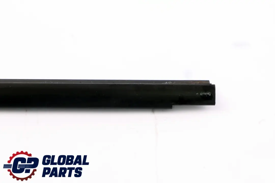 BMW E92 E93 Front Right Door O/S Outer Weatherstrip Strip Trim Cover - SKU 7157252 - Part number 7157252
