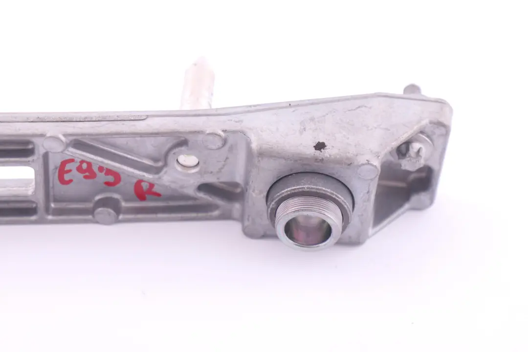 BMW 3 Series E93 E93N Cabrio Main Console Mount Sliding Roof Bracket Right O/S - SKU 7157264 - Part number 7157264