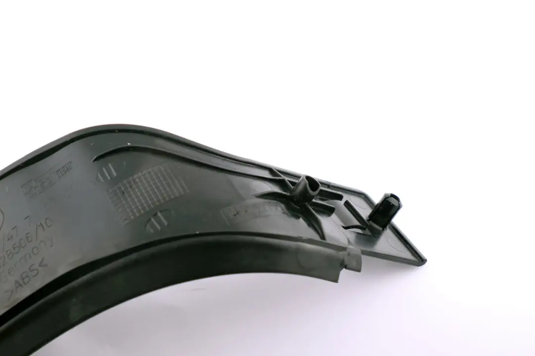 E93N LCI Blende Rechts Gepäckraum für BMW 3 er E93 mit Teilenummer 7157300 BMW 3 er E93 E93N LCI Blende Rechts Gepäckraum - SKU 7157300 - Teilenummer 7157300