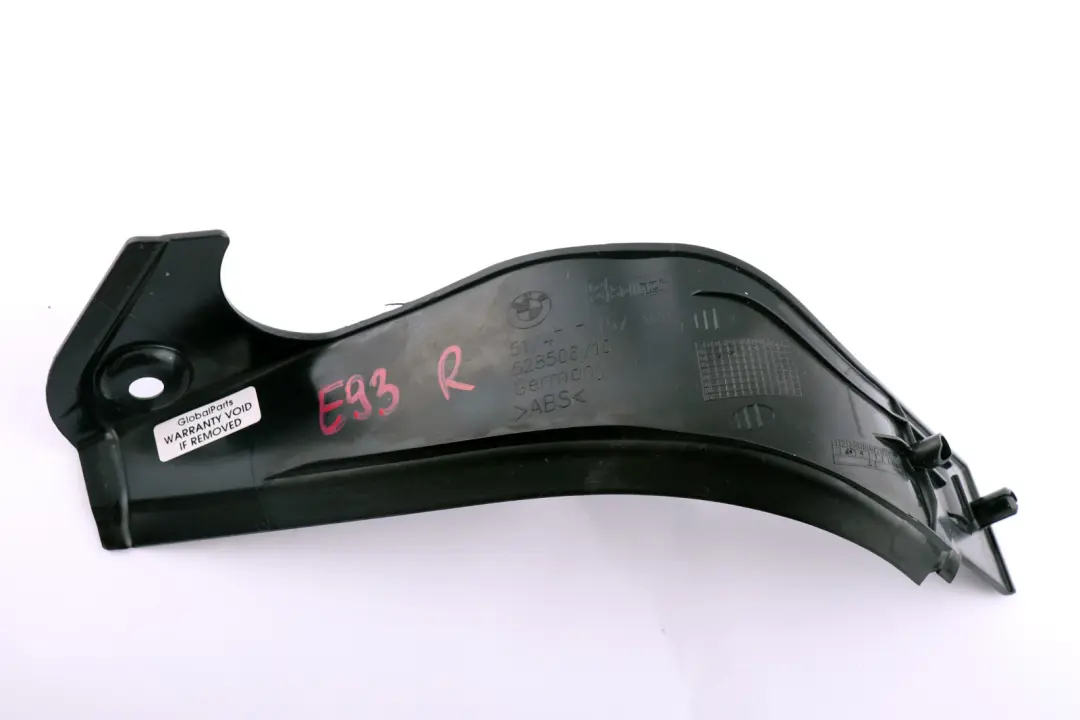 Osłona obudowa bagażnika prawa do BMW E93 o numerze 7157300 BMW E93 Osłona obudowa bagażnika prawa - SKU 7157300 - Numer Części 7157300