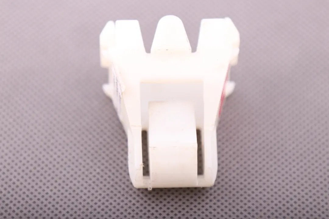 BMW E81 E82 E87 E92 F10 E84 X6 E71 Clip In Sedile Posteriore - SKU 7157536 - Numero di parte 7157536