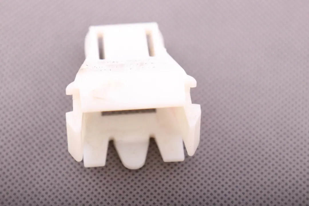 Clip In Rear Seat to BMW E81 E82 E87 E92 F10 E84 X6 E71 with Part number 7157536 BMW E81 E82 E87 E92 F10 E84 X6 E71 Clip In Rear Seat - SKU 7157536 - Part number 7157536