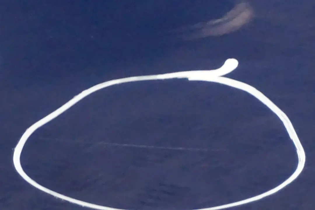 Door Rear Left N/S Le Mans Blau Blue Metallic - 381 to BMW 5 Series E61 Touring with Part number 7158501 BMW 5 Series E61 Touring Door Rear Left N/S Le Mans Blau Blue Metallic - 381 - SKU 7158501-LMB - Part number 7158501