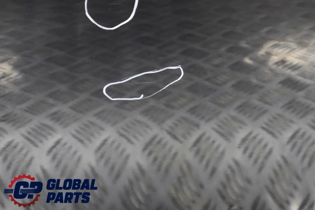 Tür Hinten Links Schwarz 2 - 668 für BMW 5 er E61 Touring mit Teilenummer 7158501 BMW 5 er E61 Touring Tür Hinten Links Schwarz 2 - 668 - SKU 7158501-SCH - Teilenummer 7158501