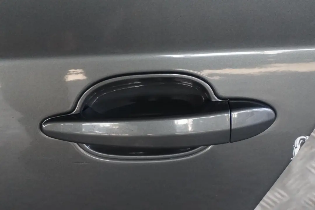 BMW 5 Series E61 Touring Door Rear Left N/S Titangrau Titan Grey Metallic - A36 - SKU 7158501-TGR - Part number 7158501