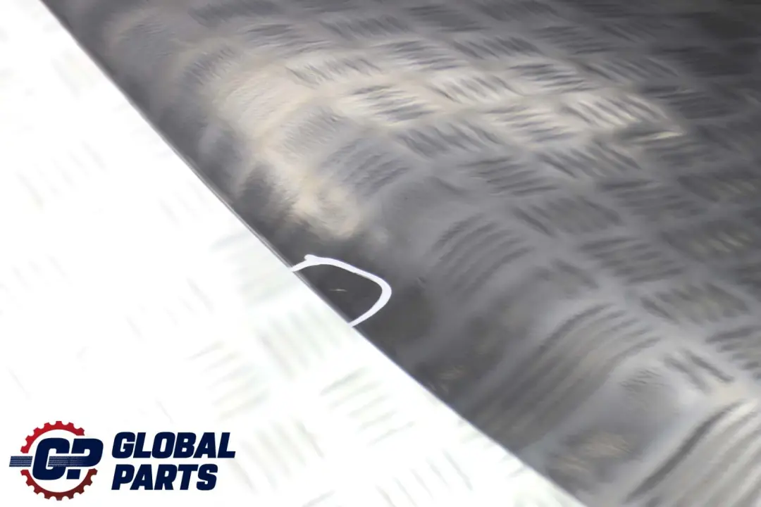 Break Porte Arriere Droite Noir 2 - 668 pour BMW 5 E61 à propos du numéro de pièce 7158502 BMW 5 E61 Break Porte Arriere Droite Noir 2 - 668 - SKU 7158502-SCH - Numéro de pièce 7158502