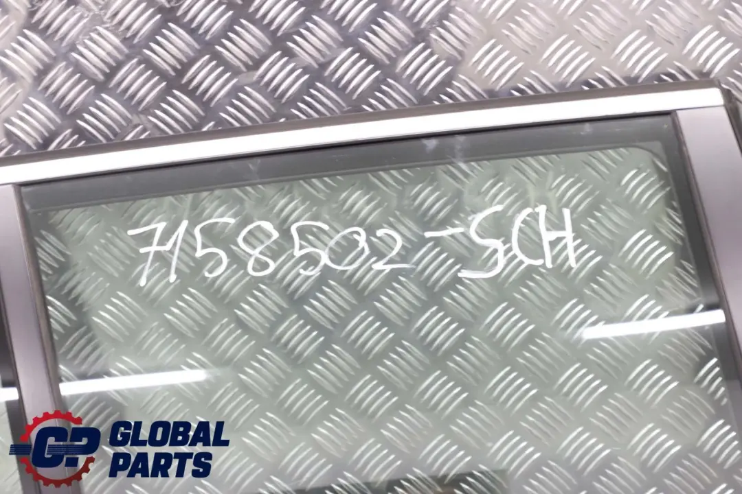 Door Rear Right O/S Schwarz 2 Black - 668 to BMW 5 Series E61 Touring with Part number 7158502 BMW 5 Series E61 Touring Door Rear Right O/S Schwarz 2 Black - 668 - SKU 7158502-SCH - Part number 7158502