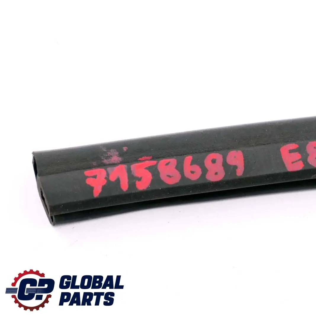 Tenuta Aggregateraum Laterale Frontale per BMW E87 E90 E91 con numero di parte 7158689 BMW E87 E90 E91 Tenuta Aggregateraum Laterale Frontale - SKU 7158689 - Numero di parte 7158689