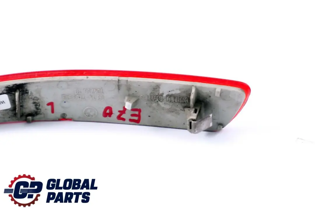 Parachoques Trasero Reflector Izquierdo Luz para BMW E70 con número de pieza 7158949 BMW E70 Parachoques Trasero Reflector Izquierdo Luz - SKU 7158949 - Número de pieza 7158949