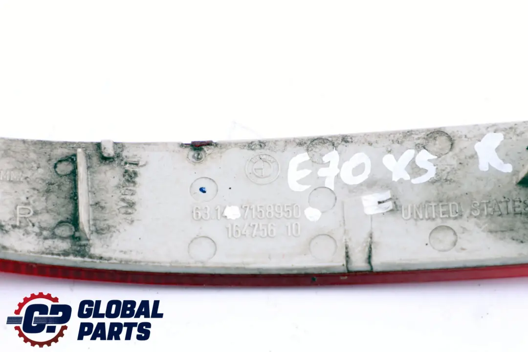 Reflecteur de Pare-Chocs Arriere Droit pour BMW X5 Series E70 à propos du numéro de pièce 7158950 BMW X5 Series E70 Reflecteur de Pare-Chocs Arriere Droit - SKU 7158950 - Numéro de pièce 7158950