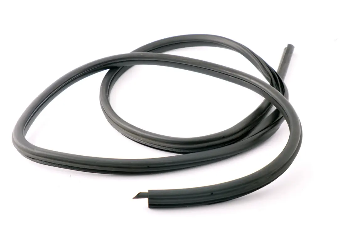 BMW E87 Uszczelka Szyby Drzwi Prawy Lewy Przód 7066617 - SKU 7159211 - Numer Części 7159211