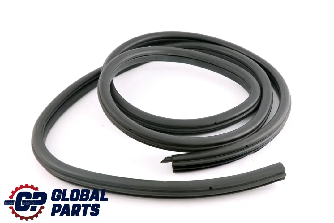 Guarnizione Protezione Bordo Portiera Posteriore Sinistra Destra 7066618 per BMW E87 con numero di parte 7159212 BMW E87 Guarnizione Protezione Bordo Portiera Posteriore Sinistra Destra 7066618 - SKU 7159212 - Numero di parte 7159212