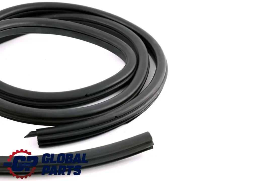 Joint Protection Bord Porte Arrière Gauche Droite 7066618 pour BMW E87 à propos du numéro de pièce 7159212 BMW E87 Joint Protection Bord Porte Arrière Gauche Droite 7066618 - SKU 7159212 - Numéro de pièce 7159212