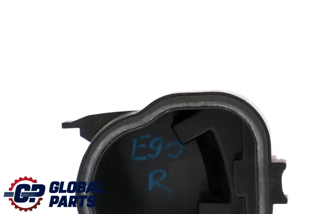 Phares Capuchon Feux de Route Droite Valeo pour BMW E90 E91 à propos du numéro de pièce 7159556 BMW E90 E91 Phares Capuchon Feux de Route Droite Valeo - SKU 7159556 - Numéro de pièce 7159556