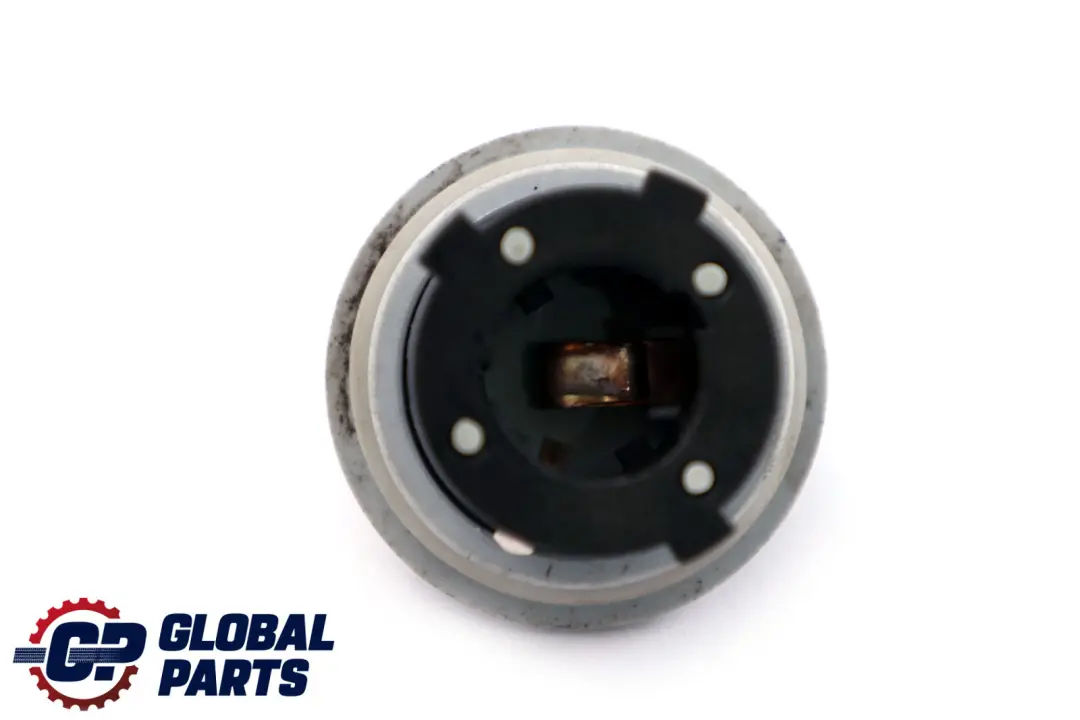 Gniazdo Żarówki Kierunkowskazu do BMW E90 E91 F30 F31 o numerze 7159570 BMW E90 E91 F30 F31 Gniazdo Żarówki Kierunkowskazu - SKU 7159570 - Numer Części 7159570