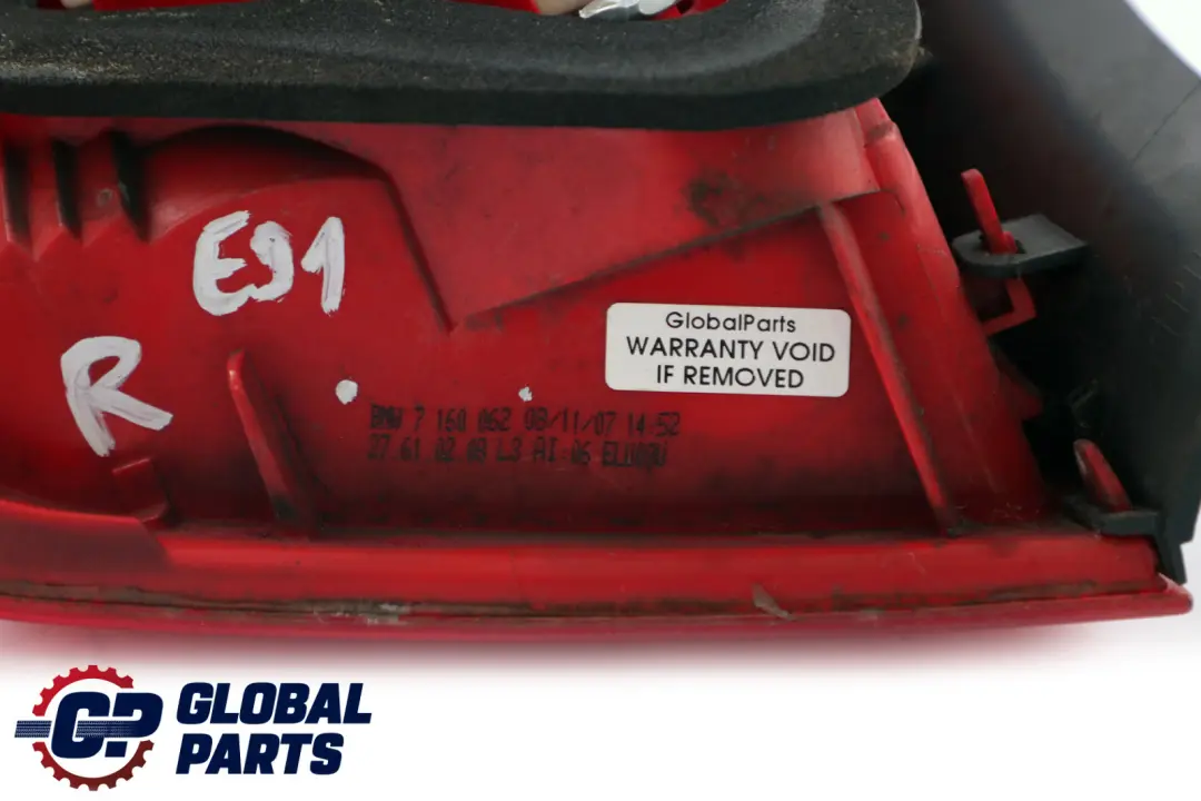 BMW E91 Luz Trasera Panel Lateral Derecho - SKU 7160062 - Número de pieza 7160062