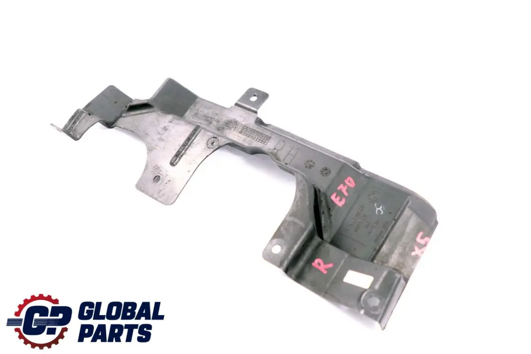 BMW Serie X5 X6 E70 E71 Tapa Engranaje Direccion Superior Derecha Negro - SKU 7160238 - Número de pieza 7160238