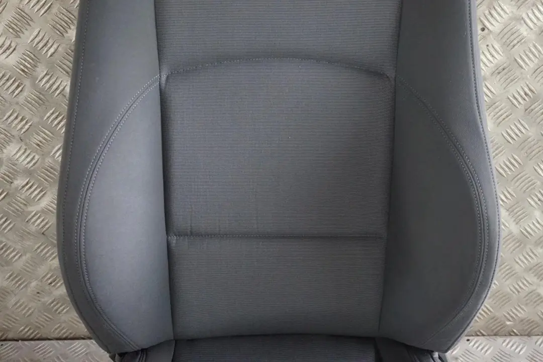 BMW E87 M Sport Tela Asiento Delantero Izquierdo Moire / Alaska Gris Grau - SKU 7160311 - Número de pieza 7160311