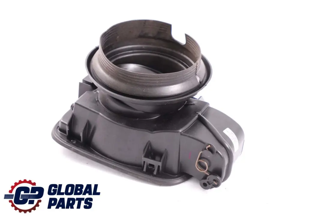 Tapa del deposito De combustible para BMW E70 E70N con número de pieza 7160631 BMW E70 E70N Tapa del deposito De combustible - SKU 7160631 - Número de pieza 7160631