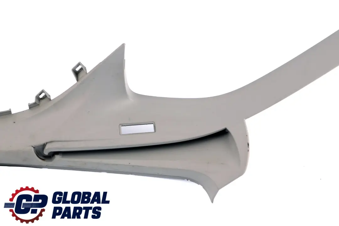 Apertura D-Pilastro Destra Grigio per BMW E91 E91N LCI con numero di parte 9151706 BMW E91 E91N LCI Apertura D-Pilastro Destra Grigio - SKU 7160678 - Numero di parte 9151706