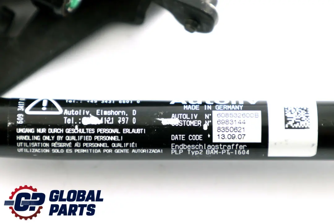 BMW E70 Limitador Fuerza de Correa Superior Delantera Derecha Negro - SKU 7161046 - Número de pieza 7161046