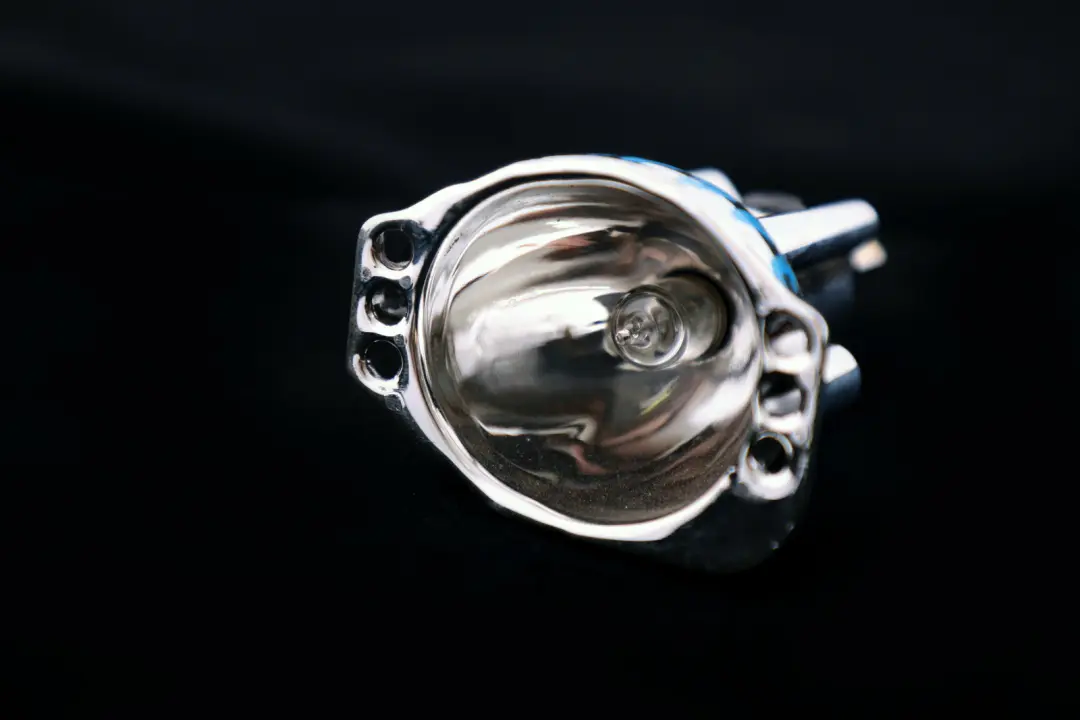 BMW E90 E91 Front Lighting Unit Xenon Light Ring Lamp ZKW - SKU 7161444 - Part number 7161444