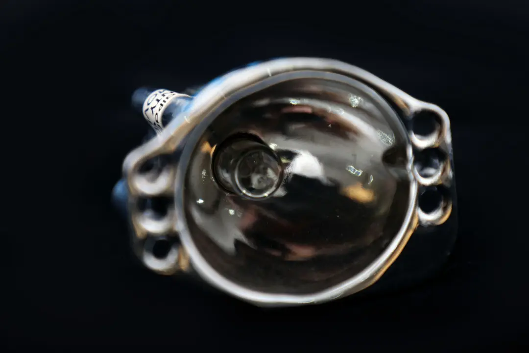 Unidad De Iluminación Delantera Xenon Luz Anillo ZKW para BMW E90 E91 con número de pieza 7161444 BMW E90 E91 Unidad De Iluminación Delantera Xenon Luz Anillo ZKW - SKU 7161444 - Número de pieza 7161444