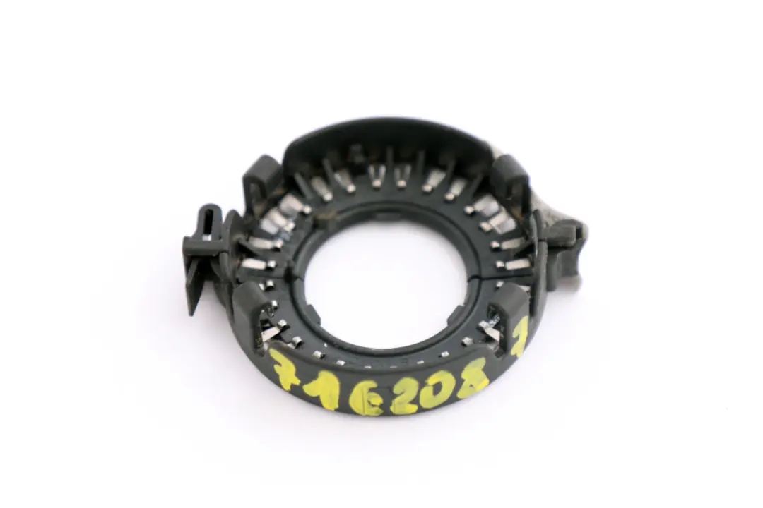 7er E60 E61 E65 F10 Glühbirnenhalterung Halterung Xenonlampe 161097 für BMW 5 mit Teilenummer 7162087 BMW 5 7er E60 E61 E65 F10 Glühbirnenhalterung Halterung Xenonlampe 161097 - SKU 7162087 - Teilenummer 7162087