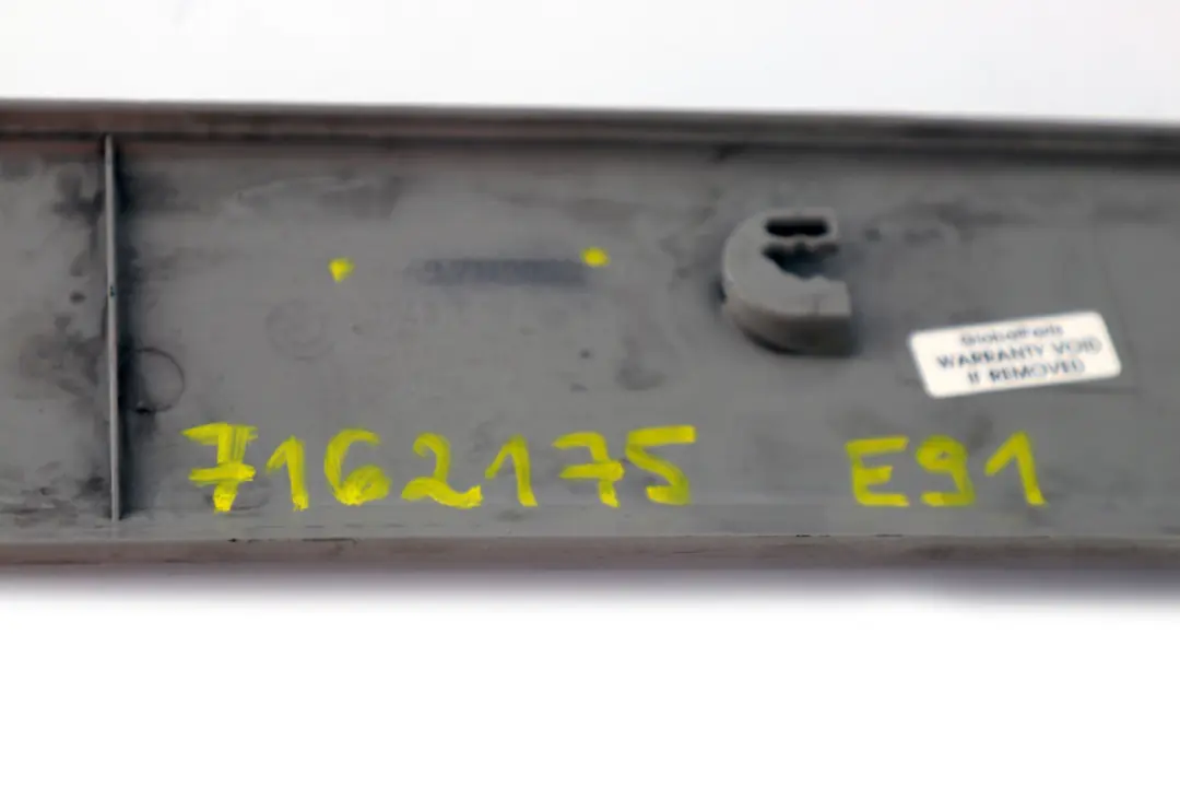  Osłona klapy bagaznika tył tylna obudowa BMW 3 E91 - SKU 7162175 - Numer Części 7162175