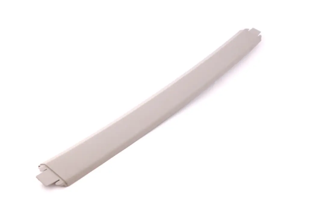 Embellecedor Parte Superior Tapa Maletero Gris 7119050 para BMW E91 E91N LCI con número de pieza 7162175 BMW E91 E91N LCI Embellecedor Parte Superior Tapa Maletero Gris 7119050 - SKU 7162175 - Número de pieza 7162175