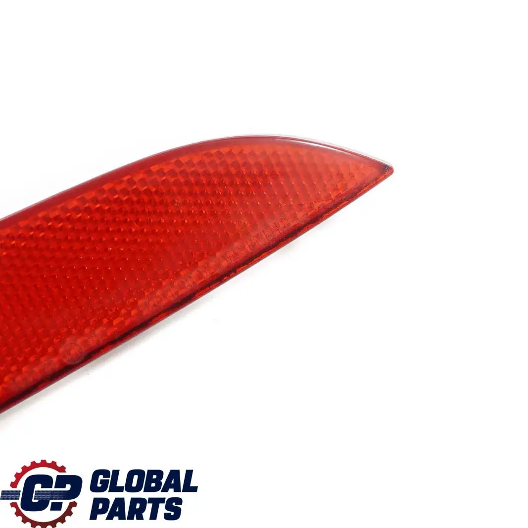 Trim Reflector Left N/S to BMW X3 E83 LCI with Part number 7162217 BMW X3 E83 LCI Trim Reflector Left N/S - SKU 7162217 - Part number 7162217