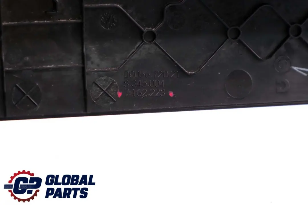 Rivestimento sedile anteriore sinistro Nero per BMW X5 X6 E70 E71 con numero di parte 7162223 BMW X5 X6 E70 E71 Rivestimento sedile anteriore sinistro Nero - SKU 7162223 - Numero di parte 7162223