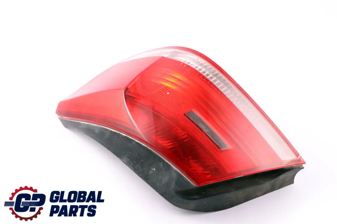 BMW E93 Prawa Lampa Prawy Tył - SKU 7162302 - Numer Części 7162302