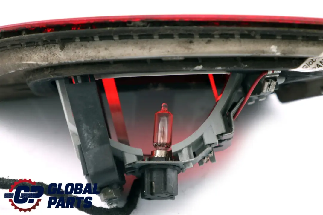 Heckleuchte Heckklappe Lampe Licht Hinten Links Rot für BMW E93 mit Teilenummer 7162303 BMW E93 Heckleuchte Heckklappe Lampe Licht Hinten Links Rot - SKU 7162303 - Teilenummer 7162303