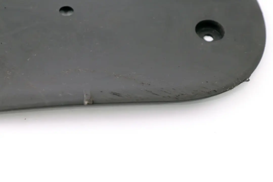 Underfloor Coating Drain Plug Cover to BMW 5 6 Series E60 E61 LCI E63 E64 with Part number 7162322 BMW 5 6 Series E60 E61 LCI E63 E64 Underfloor Coating Drain Plug Cover - SKU 7162322 - Part number 7162322